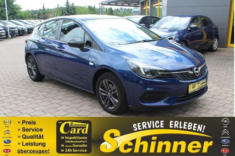 Nautic blau metallic Gebraucht 2021 Opel Astra Edition Limousine | 16.990 € (Fairer Preis) - Bild 1/2