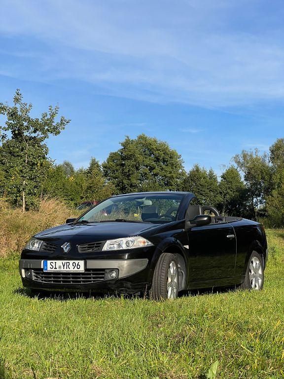 Schwarz Gebraucht 2007 Renault Mégane Cabriolet Cabrio | 1.650 € (Guter Preis) - Bild 1/4