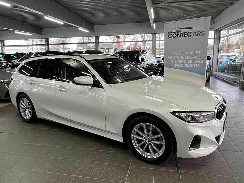 Mineralweiss Gebraucht 2023 BMW 320 Kombi | 29.700 € (Guter Preis) - Bild 1/4