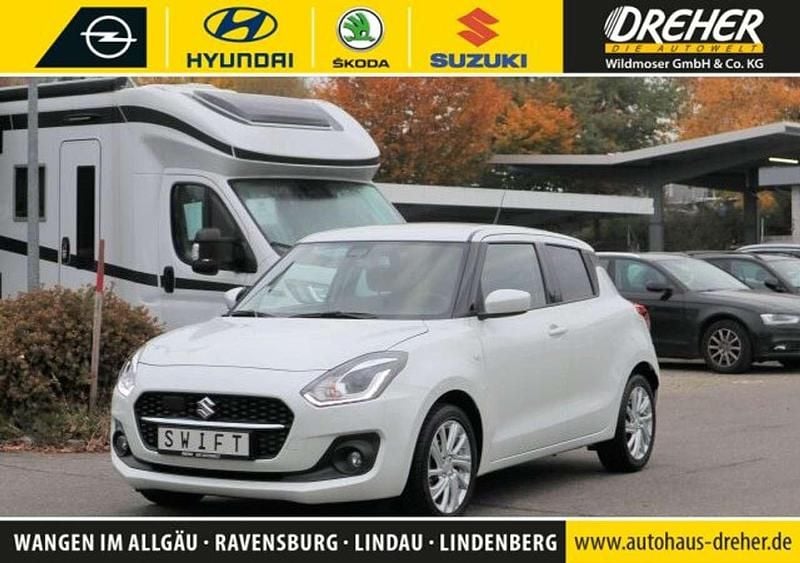 Pure white Gebraucht 2023 Suzuki Swift Comfort Kleinwagen | 15.470 € (Fairer Preis) - Bild 1/3