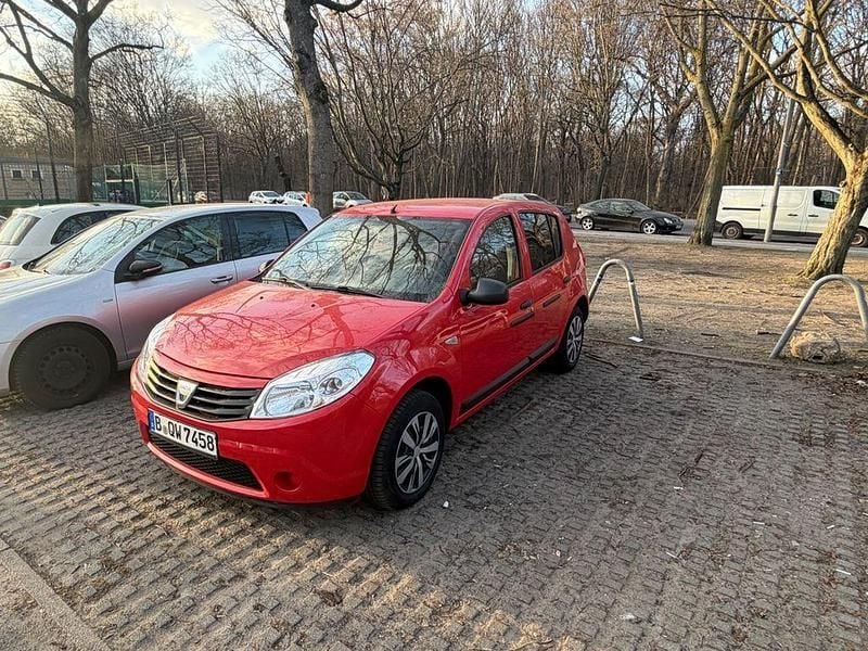 Gebraucht Dacia Sandero Lauréate 84 PS (61 kW) 2008 Rot Kleinwagen