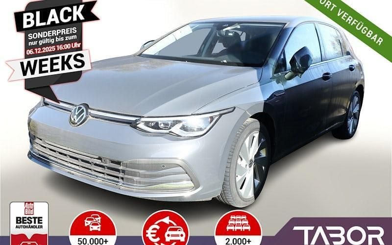 Grau Gebraucht 2023 VW Golf VIII Style Limousine | 28.988 € (Guter Preis) - Bild 1/4
