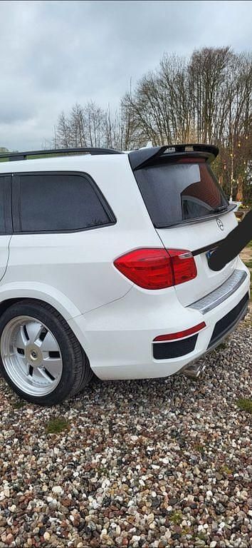 Gebraucht Mercedes GL350 258 PS (189 kW) 2014 Schwarz SUV