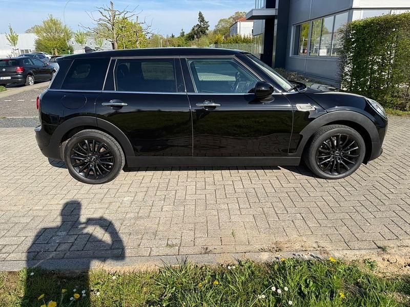 Gebraucht Mini One Clubman Pepper 102 PS (75 kW) 2017 Schwarz Kombi