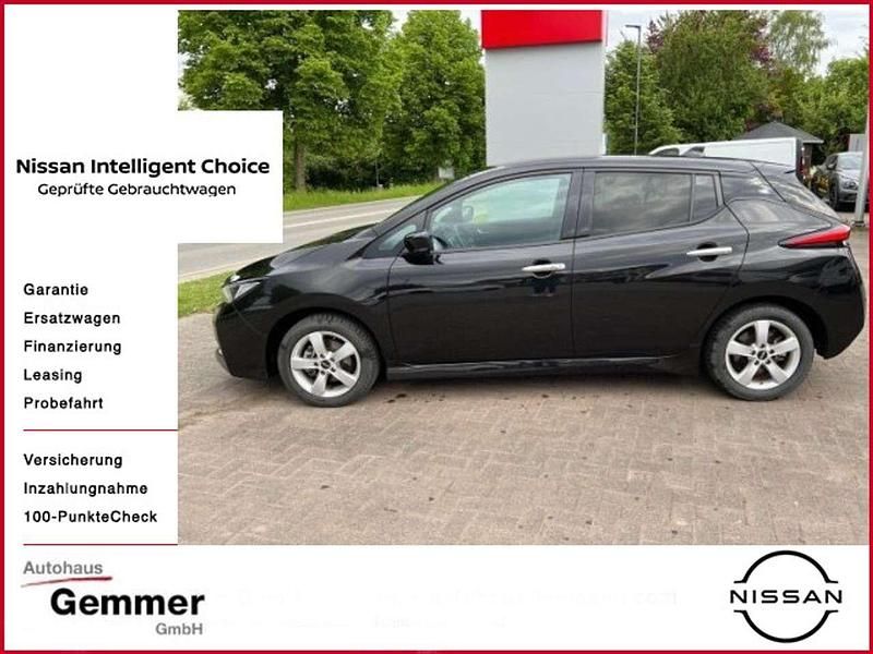 Black (m) (metallic) Gebraucht 2022 Nissan Leaf Tekna Kleinwagen | 19.990 € (Teuer) - Bild 1/4