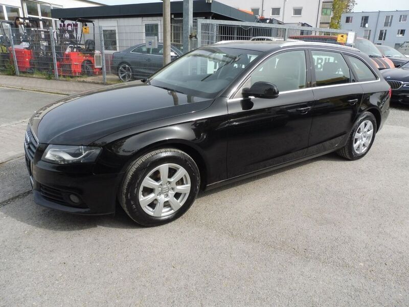 Gebraucht Audi A4 120 PS (88 kW) 2010 Schwarz Kombi