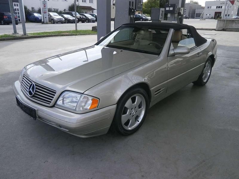 Gebraucht Mercedes SL500 306 PS (225 kW) 1999 Bronzitbeigemet Cabrio