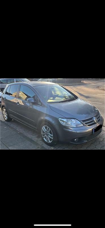 Grau Gebraucht 2006 VW Golf Plus Van / Kleinbus | 3.500 € (Fairer Preis) - Bild 1/4