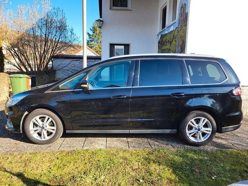 Gebraucht Ford Galaxy Titanium 150 PS (110 kW) 2021 Schwarz Van / Kleinbus