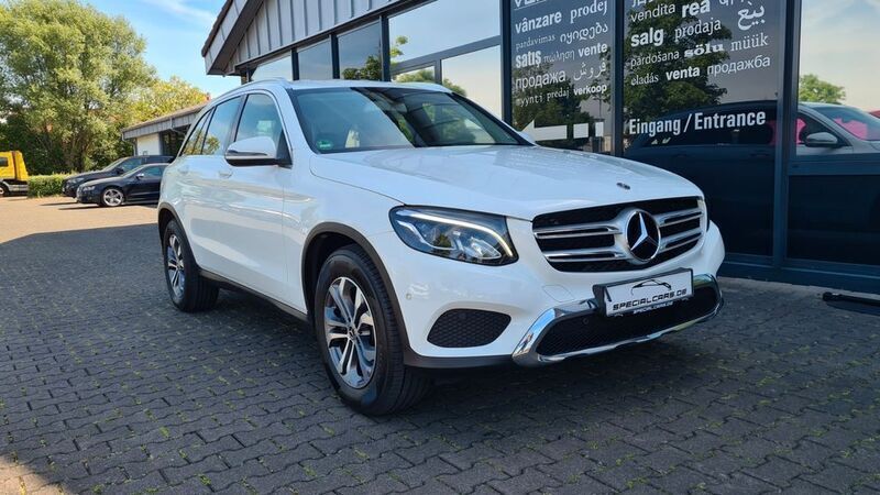 Polarweiss unilack Gebraucht 2019 Mercedes GLC250 SUV | 27.490 € (Guter Preis) - Bild 1/4
