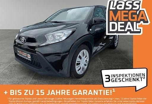 Mysticschwarz mica metallic Gebraucht 2022 Toyota Aygo X X-play SUV | 12.480 € (Fairer Preis) - Bild 1/4