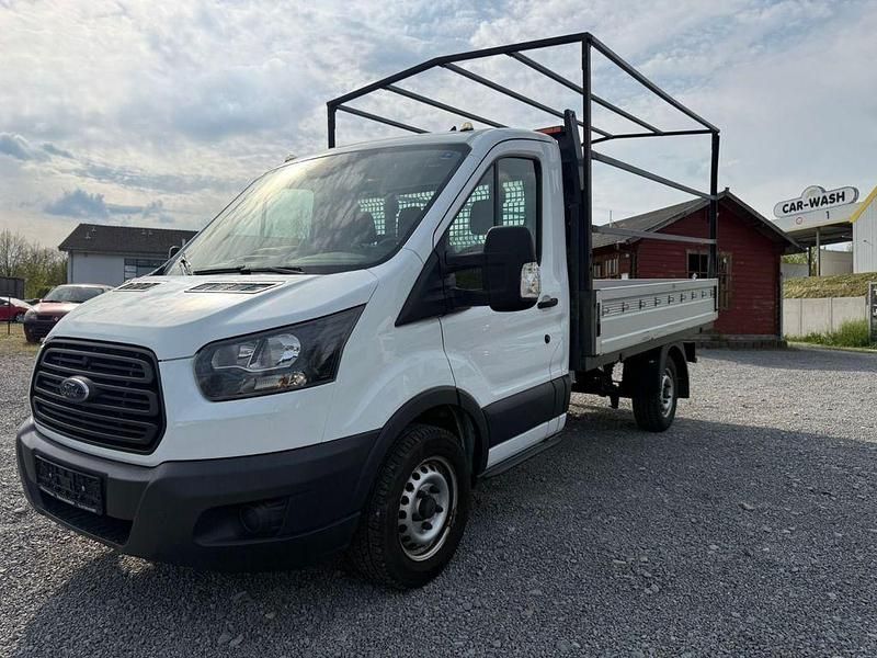 Second-hand Ford Transit 105 CP (77 kW) 2019 Alb Monovolum