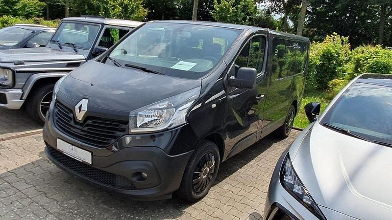 Gebraucht Renault Trafic Expression 121 PS (88 kW) 2019 Schwarz Van / Kleinbus