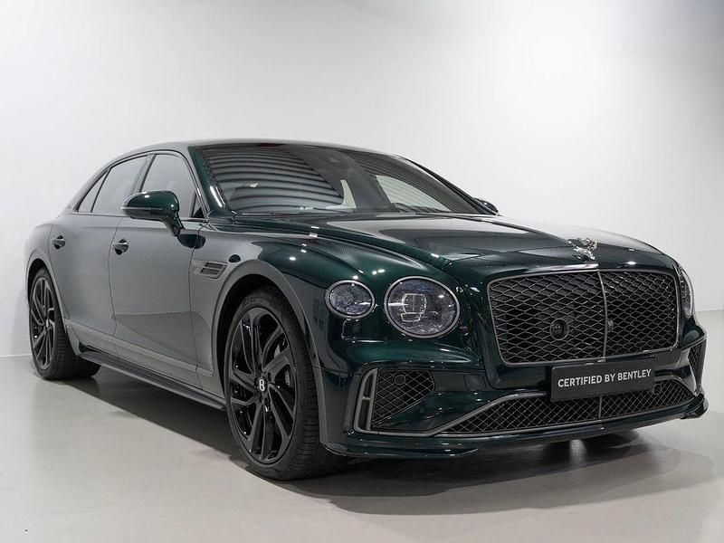Grün Gebraucht 2024 Bentley Flying Spur Limousine | 284.900 € - Bild 1/4