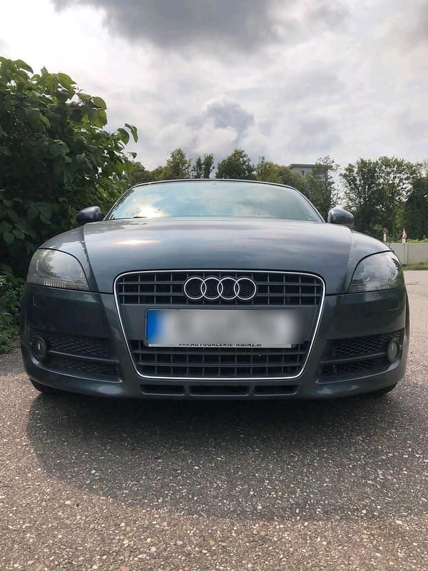 Grau Gebraucht 2006 Audi TT Cabrio | 6.500 € (Fairer Preis) - Bild 1/4