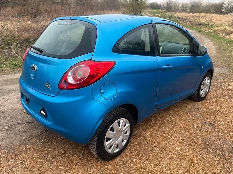 Second-hand Ford Ka 72 CP (52 kW) 2010 Albastru Hatchback
