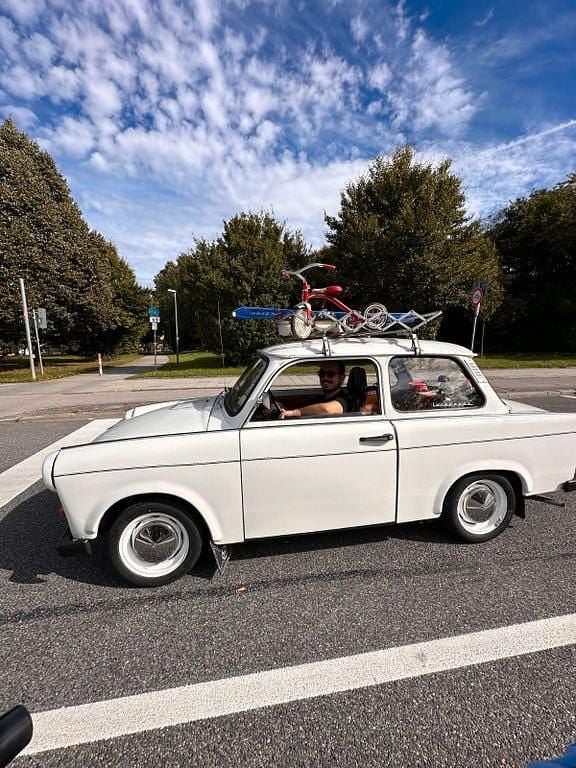 Gebraucht Trabant 601 26 PS (19 kW) 1984 Weiß Kleinwagen