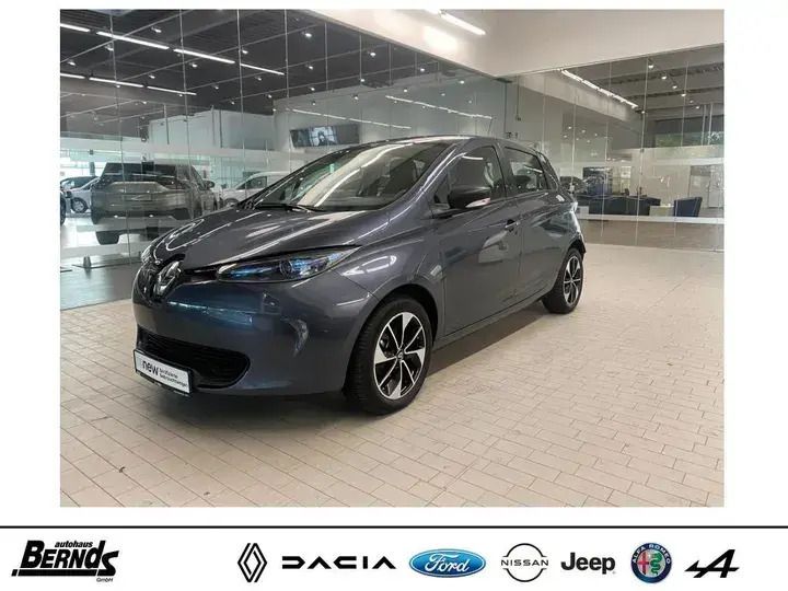 Weiß Gebraucht 2019 Renault Zoe Life Kleinwagen | 9.440 € (Guter Preis) - Bild 1/4
