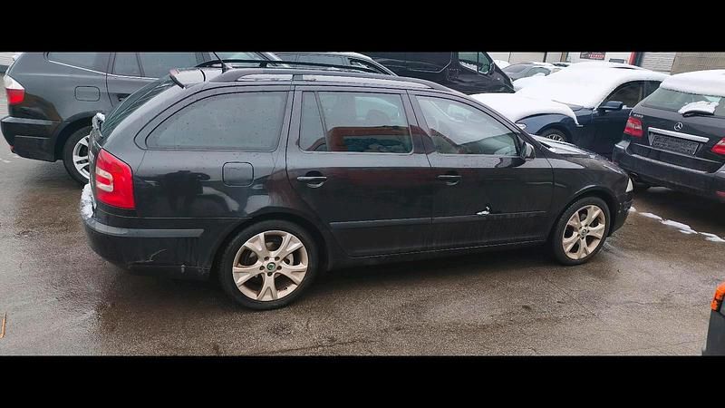 Gebraucht Skoda Octavia 140 PS (102 kW) 2008 Schwarz Kombi