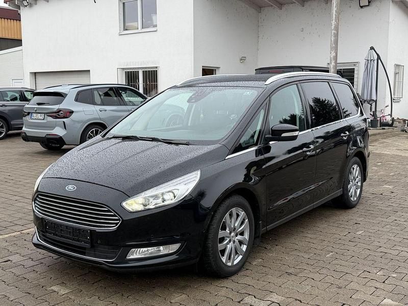 Schwarz Gebraucht 2018 Ford Galaxy Titanium Van / Kleinbus | 8.450 € (Superpreis) - Bild 1/4