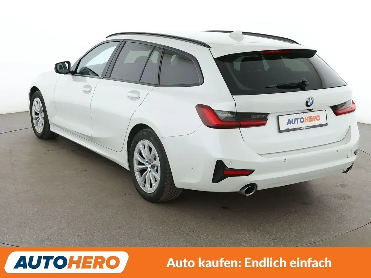 Gebraucht BMW 320 Advantage 190 PS (139 kW) 2021 Weiß Kombi