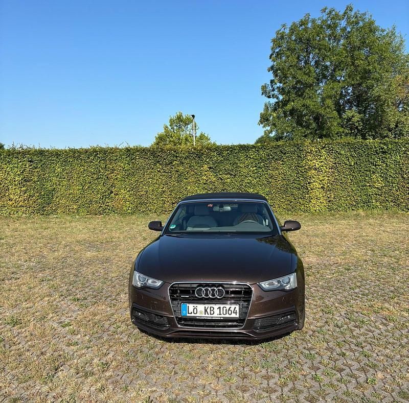 Braun Gebraucht 2014 Audi A5 Cabriolet Cabrio | 10.000 € (Guter Preis) - Bild 1/4