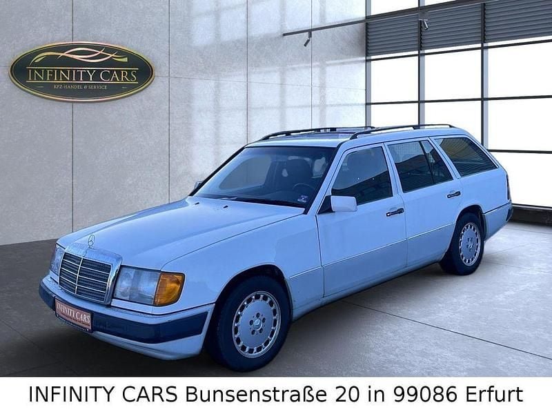 Gebraucht Mercedes E230 132 PS (97 kW) 1992 Weiß Kombi