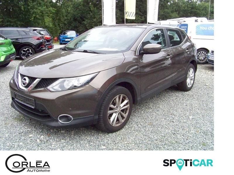 Brown (metallic) Gebraucht 2014 Nissan Qashqai Acenta SUV | 5.990 € (Superpreis) - Bild 1/4
