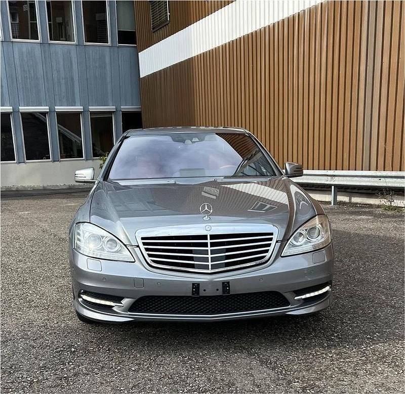 Gebraucht Mercedes S500 435 PS (319 kW) 2011 Silber Limousine