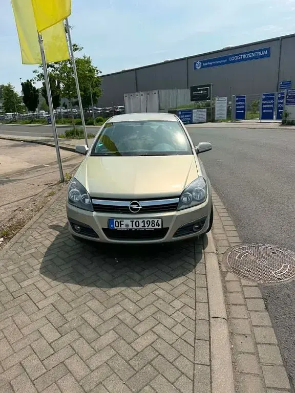 Occasion Opel Astra 105 ch (77 kW) 2006 Beige Berline