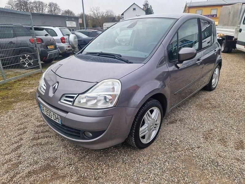 Second-hand Renault Modus 86 CP (63 kW) 2010 Auriu Monovolum