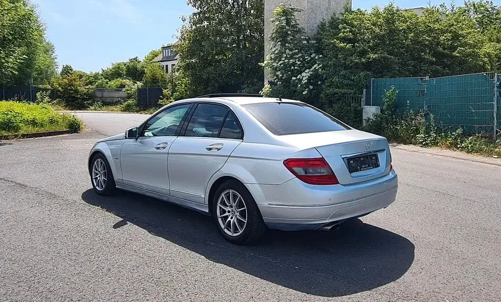 Gebraucht Mercedes C200 184 PS (135 kW) 2008 Silber Limousine