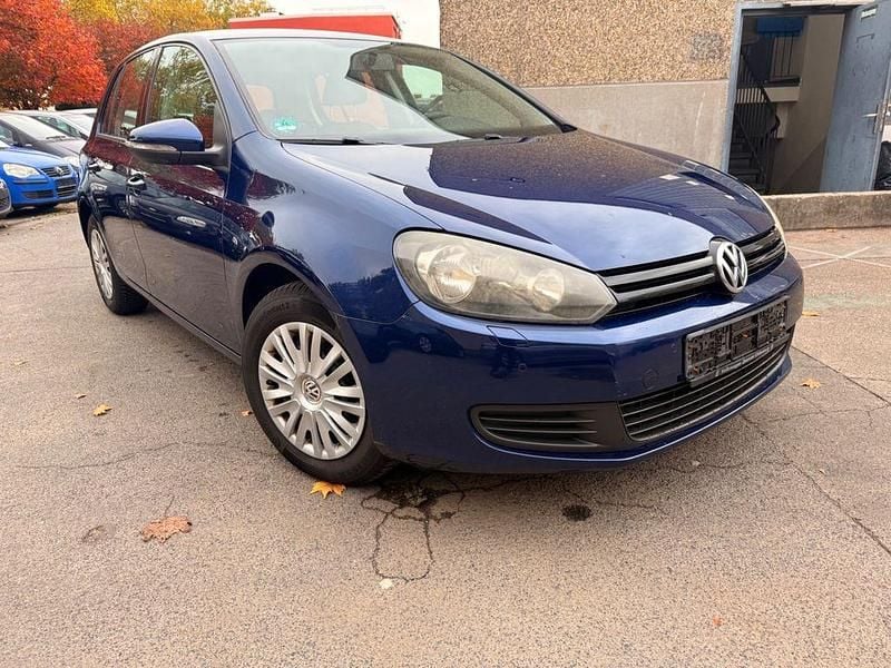 Blau Gebraucht 2012 VW Golf VI Trendline Limousine | 4.400 € (Guter Preis) - Bild 1/4