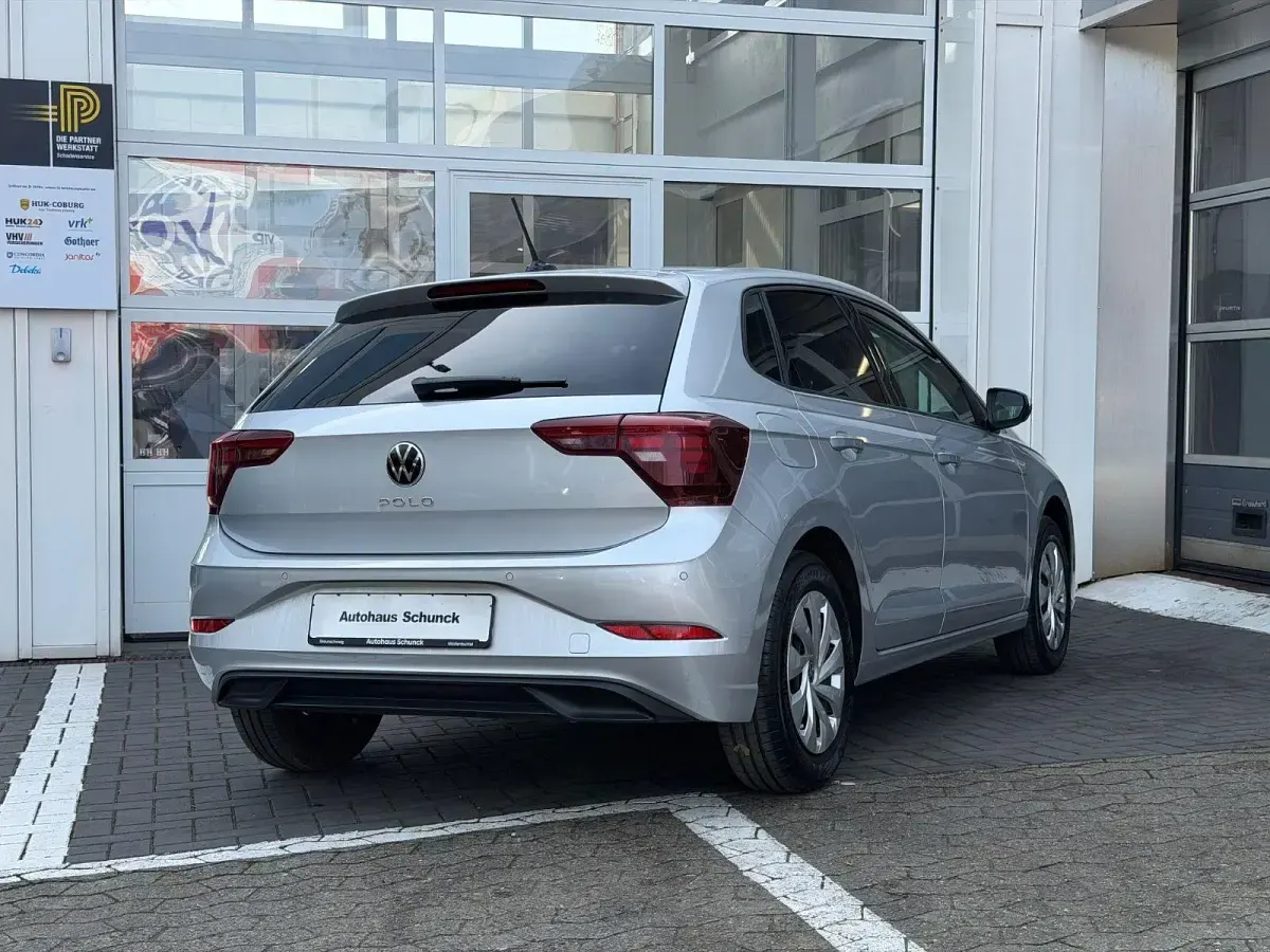 Gebraucht VW Polo Life 95 PS (69 kW) 2025 Silber Kleinwagen