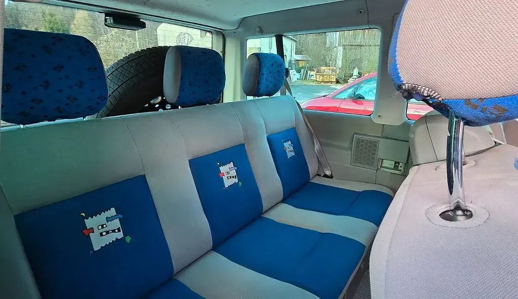 Używany VW T4 102 KM (75 kW) 2001 Niebieski Van