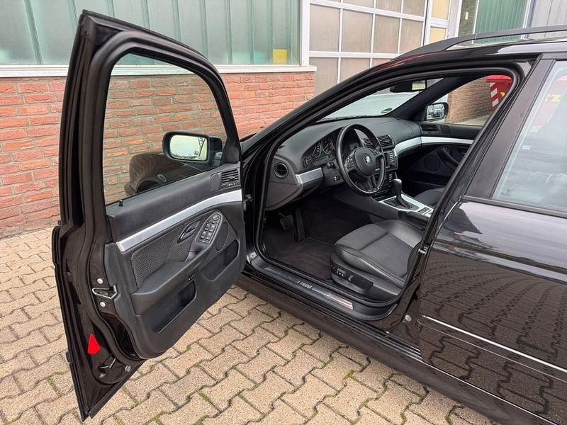 Gebraucht BMW 540 Exclusive 286 PS (210 kW) 2003 Schwarz Kombi