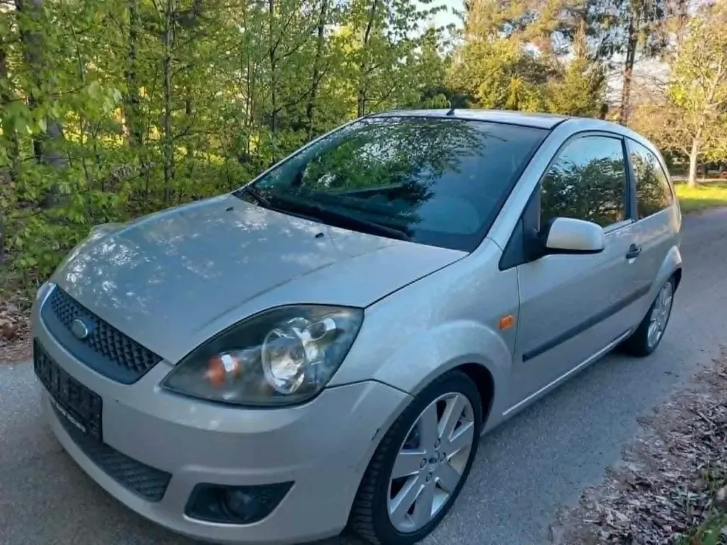 Gebraucht Ford Fiesta 80 PS (58 kW) 2006 Grau Kleinwagen