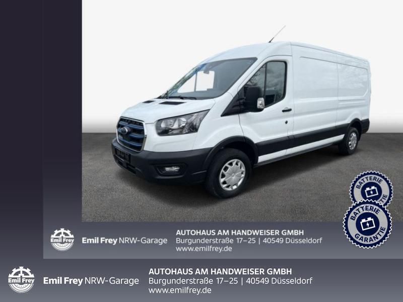Weiss Gebraucht 2022 Ford E-Transit Trend Van | 45.990 € (Teuer) - Bild 1/3