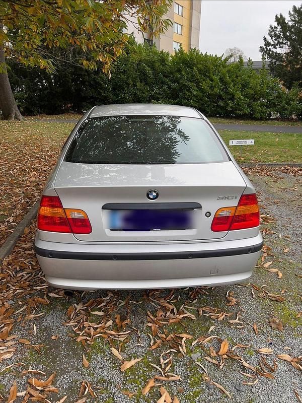 Gebraucht BMW 316 Lifestyle 116 PS (85 kW) 2003 Silber Limousine