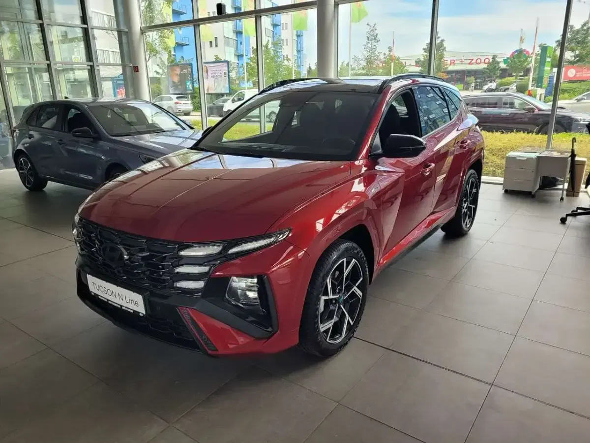 Neu Hyundai Tucson N Line 160 PS (117 kW) 2025 Ultimate red / met SUV