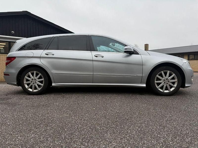 Gebraucht Mercedes R350 265 PS (194 kW) 2010 Silber Van / Kleinbus
