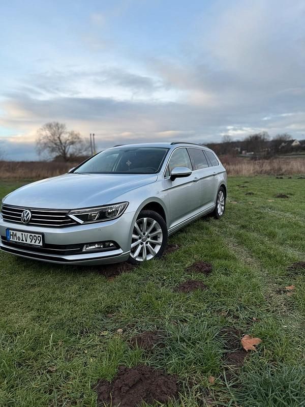 Gebraucht VW Passat 140 PS (102 kW) 2015 Grau Kombi