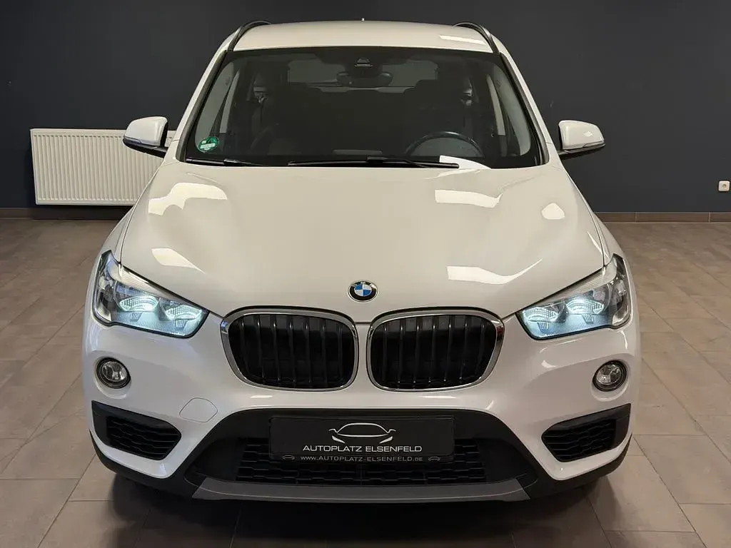 Używany BMW X1 Advantage 150 KM (110 kW) 2017 Biały SUV