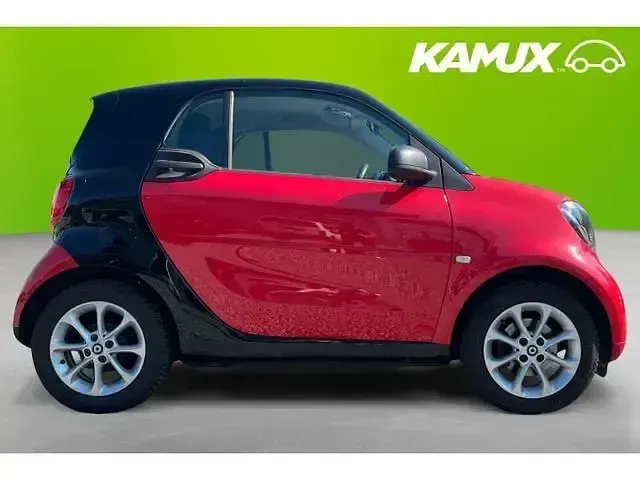 Gebraucht Smart ForTwo Coupé 71 PS (52 kW) 2017 Rot Coupé