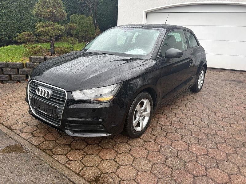 Gebraucht Audi A1 Attraction 86 PS (63 kW) 2010 Schwarz Kleinwagen