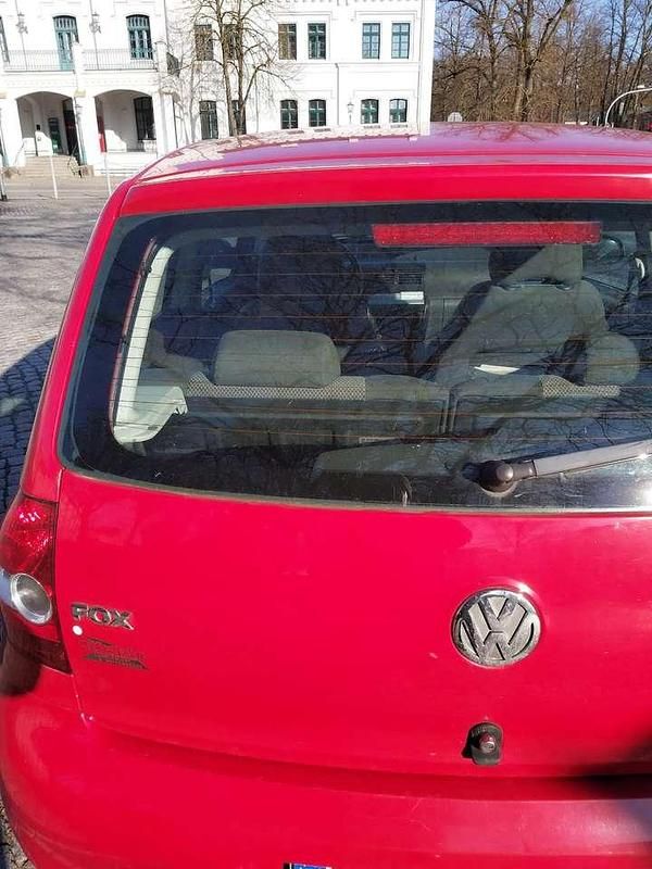 Usata VW Fox 54 CV (39 kW) 2006 Rosso Utilitaria