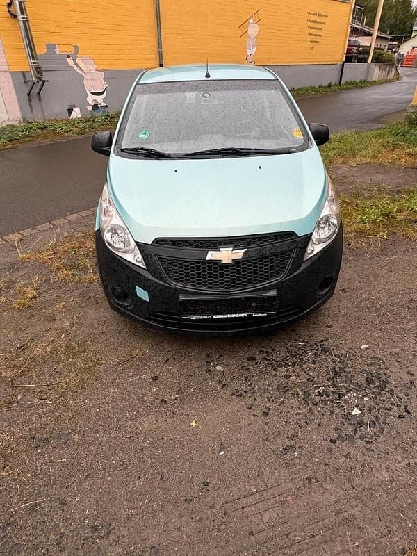 Grün Gebraucht 2010 Chevrolet Spark Kleinwagen | 1.090 € (Superpreis) - Bild 1/4