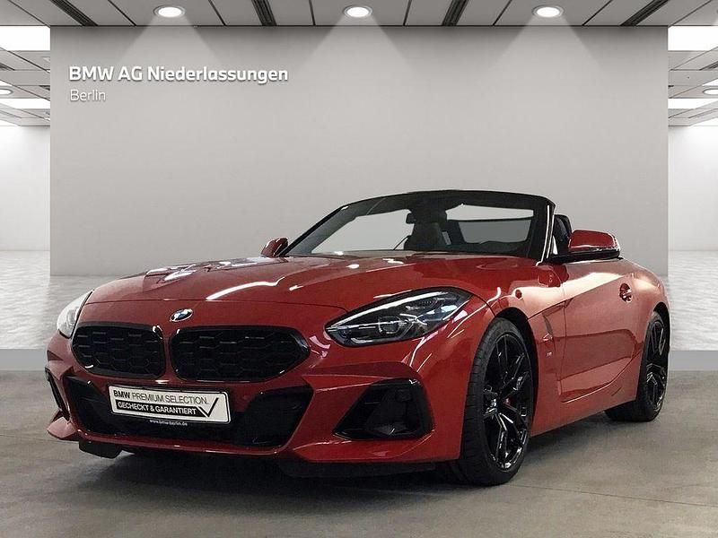 Rot Gebraucht 2024 BMW Z4 M Sport Cabrio | 47.900 € (Teuer) - Bild 1/4