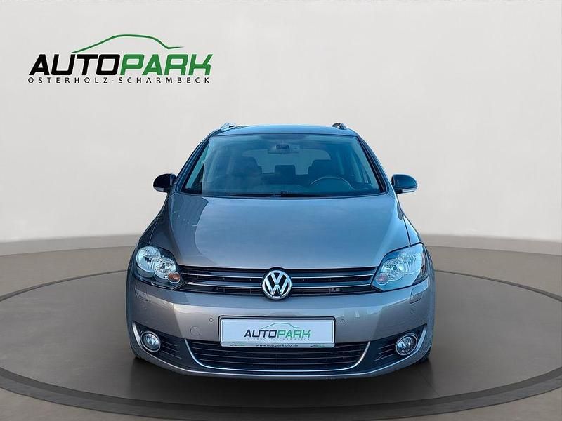 Gebraucht VW Golf VI Style 105 PS (77 kW) 2011 Braun Kleinwagen