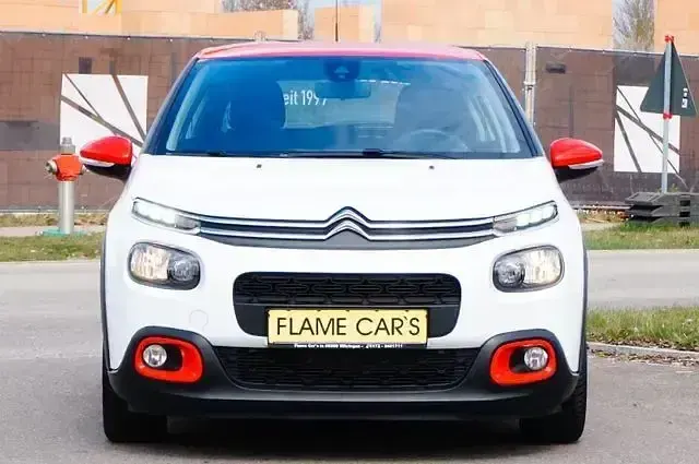 Gebraucht Citroën C3 Feel 102 PS (75 kW) 2019 Weiß Kleinwagen